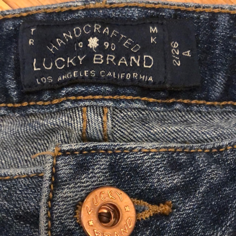 Jeans - Picture 2 of 3